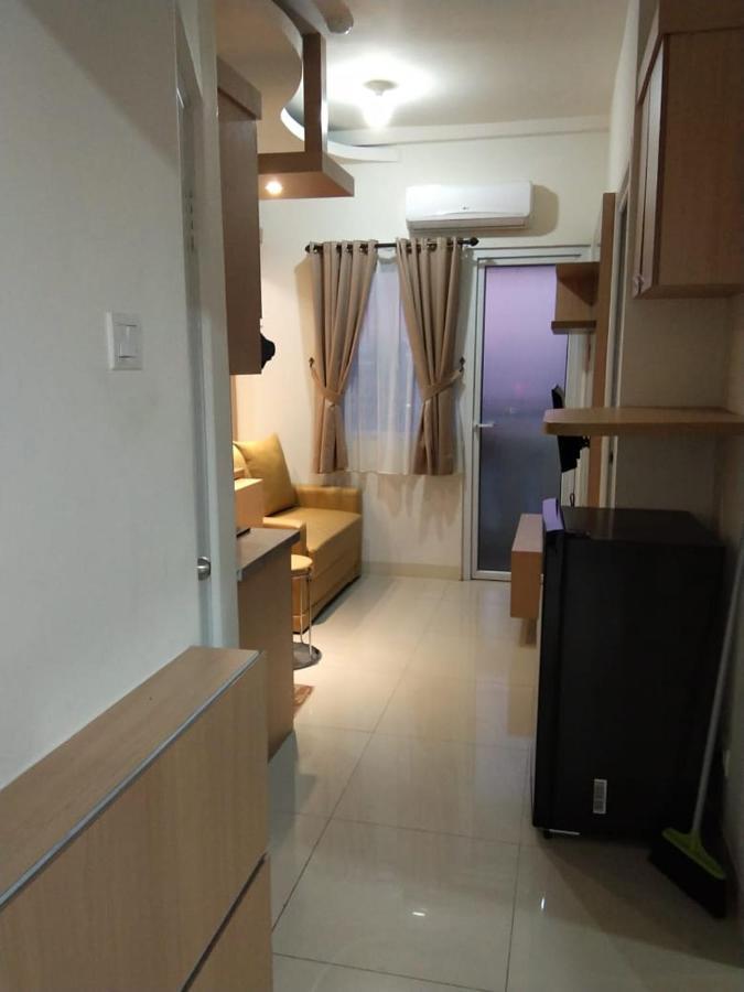 Apartemen Green Pramuka City Yakarta Exterior foto